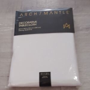 Arch/Mantle White Decorative Tablecloth